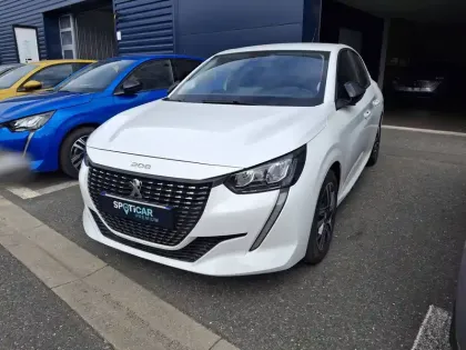 Photo 42 Peugeot 208  PureTech 100 S&S BVM6