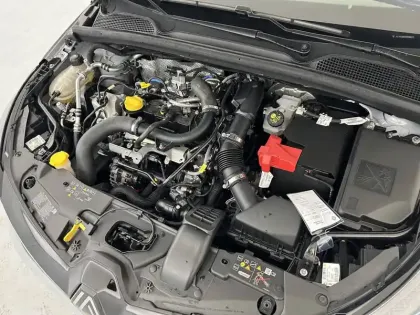 Photo 37 Renault Clio  TCe 90