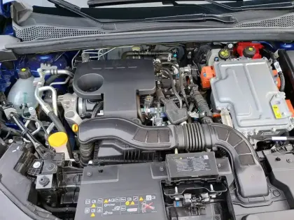 Photo 23 Renault Symbioz  E-Tech full hybrid 145