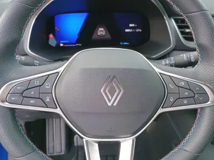 Photo 14 Renault Symbioz  E-Tech full hybrid 145