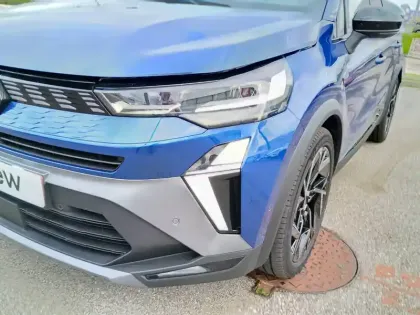 Photo 22 Renault Symbioz  E-Tech full hybrid 145