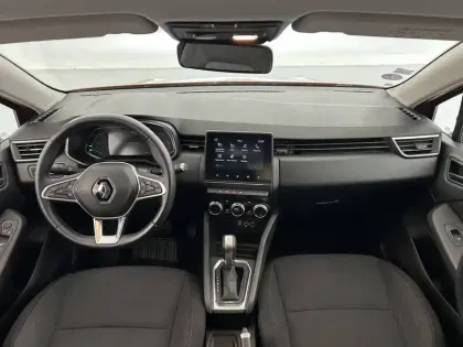 Photo 24 Renault Clio  E-Tech 140