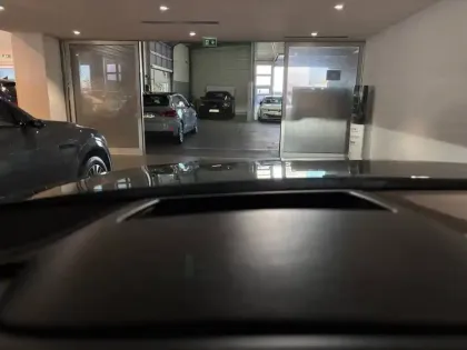 Photo 27 Audi Q8 RS  Tiptronic 8 Quattro