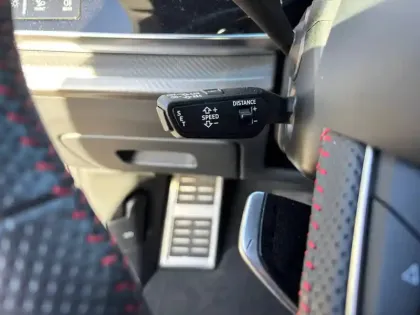 Photo 24 Audi Q8 RS  Tiptronic 8 Quattro