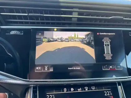 Photo 23 Audi Q8 RS  Tiptronic 8 Quattro