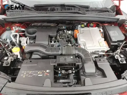 Photo 32 Renault Symbioz  E-Tech full hybrid 145