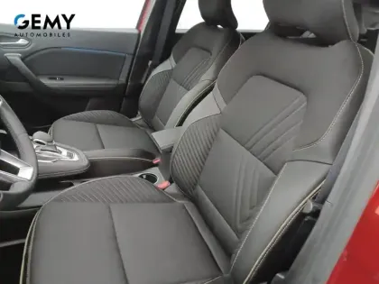 Photo 24 Renault Symbioz  E-Tech full hybrid 145