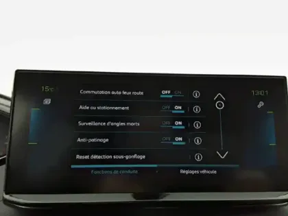 Photo 26 Peugeot 3008  Hybrid 225 e-EAT8