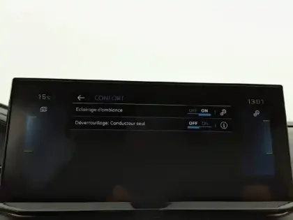 Photo 30 Peugeot 3008  Hybrid 225 e-EAT8