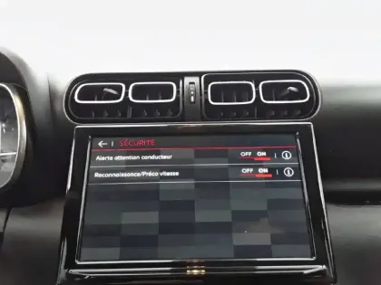 Photo 28 Citroën C3 Aircross  PureTech 110 S&S BVM6