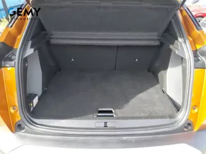 Photo 25 Peugeot 2008  PureTech 130 S&S BVM6