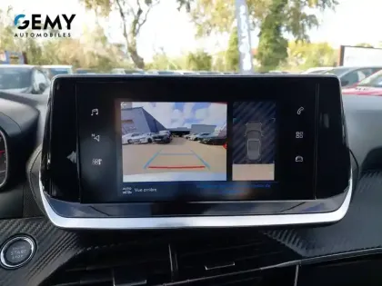 Photo 15 Peugeot 2008  PureTech 130 S&S BVM6