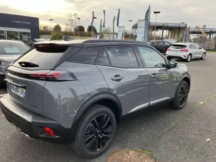 Photo 31 Peugeot 2008  Hybrid 145 e-DCS6