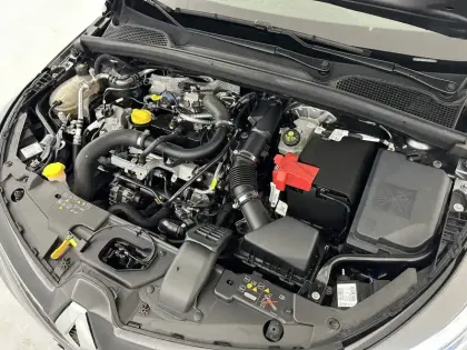 Photo 31 Renault Clio  TCe 90