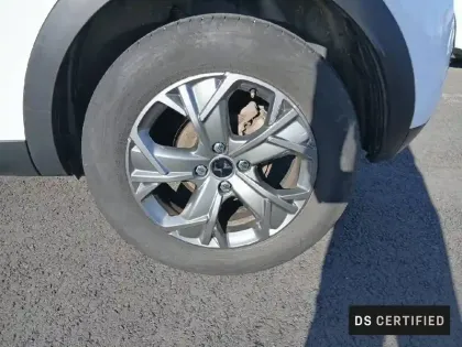 Photo 40 DS DS 3  Crossback PureTech 100 S&S BVM6