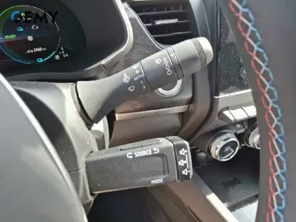 Photo 16 Renault Arkana  E-Tech 145 - 23