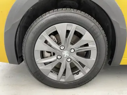 Photo 36 Peugeot 208  Electrique 50 kWh 136ch