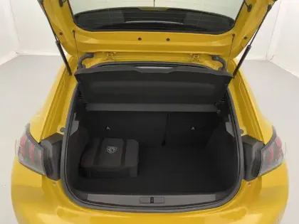 Photo 32 Peugeot 208  Electrique 50 kWh 136ch