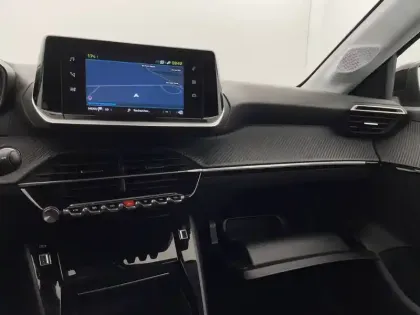 Photo 44 Peugeot 208  Electrique 50 kWh 136ch