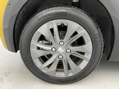 Photo 38 Peugeot 208  Electrique 50 kWh 136ch