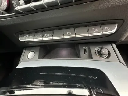 Photo 29 Audi Q5  Sportback 55 TFSIe 367 S tronic 7 Quattro