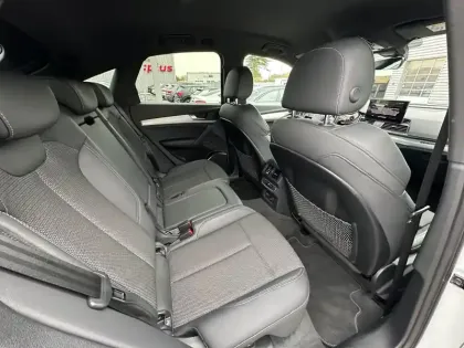 Photo 19 Audi Q5  Sportback 55 TFSIe 367 S tronic 7 Quattro