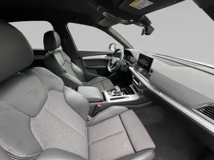 Photo 10 Audi Q5  Sportback 55 TFSIe 367 S tronic 7 Quattro