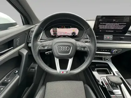 Photo 11 Audi Q5  Sportback 55 TFSIe 367 S tronic 7 Quattro