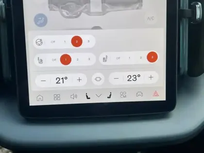 Photo 18 Volvo Ex30  Cross Country Twin Performance 428 ch 1EDT