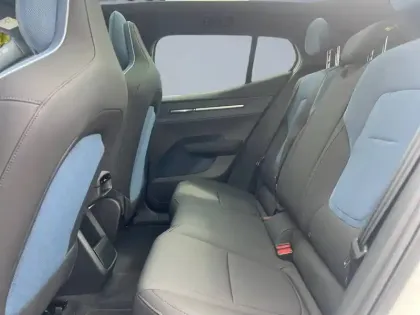 Photo 5 Volvo Ex30  Cross Country Twin Performance 428 ch 1EDT