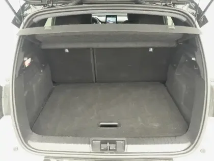 Photo 14 Renault Captur  E-Tech full hybrid 145 ch