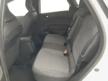 Photo 13 Renault Captur  E-Tech full hybrid 145 ch