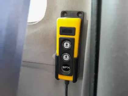 Photo 14 Renault Master BENNE PROPULSION 2.3 DCI 130 + COFFRE ROUES JUMELEES