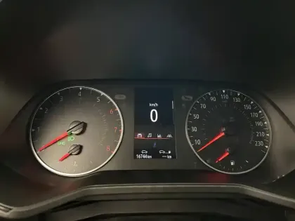 Photo 38 Renault Clio  TCe 90