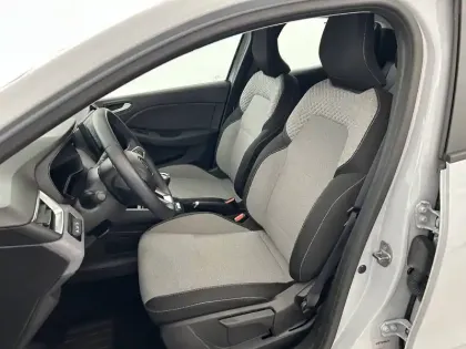 Photo 32 Renault Clio  TCe 90