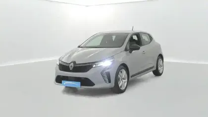 Photo 35 Renault Clio Gén. V (BJA) Ph2 Evolution 5