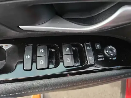 Photo 53 Hyundai Tucson  1.6 T-GDI 230 Hybrid BVA6