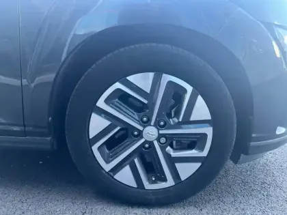 Photo 15 Hyundai Kona  Electrique 64 kWh - 204 ch