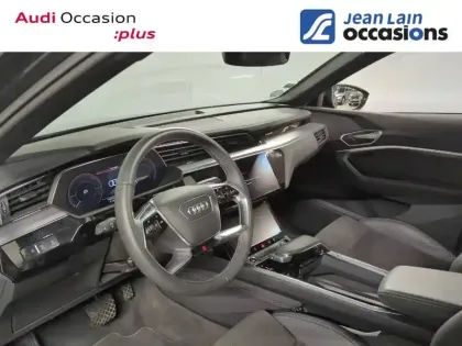 Photo 10 Audi E-tron  Sportback 55 quattro 408 ch