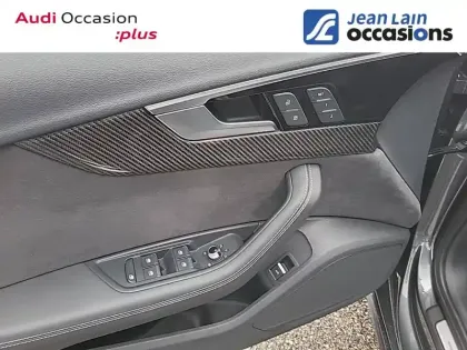 Photo 41 Audi A4 Gén. V (B9) Ph2 Competition 4