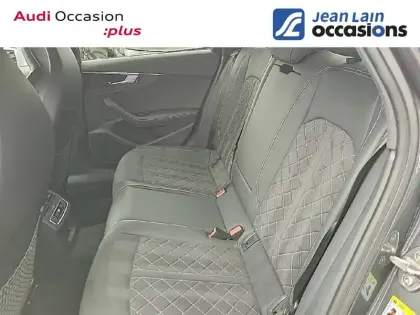 Photo 37 Audi A4 Gén. V (B9) Ph2 Competition 4