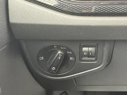 Photo 13 Volkswagen Polo  1.0 TSI 95 S&S DSG7