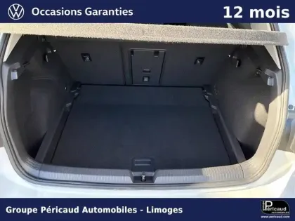 Photo 8 Volkswagen Golf  1.0 eTSI OPF 110 DSG7