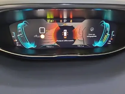 Photo 30 Peugeot 3008  Hybrid 225 e-EAT8