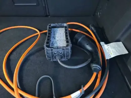 Photo 56 Peugeot 3008  Hybrid 225 e-EAT8