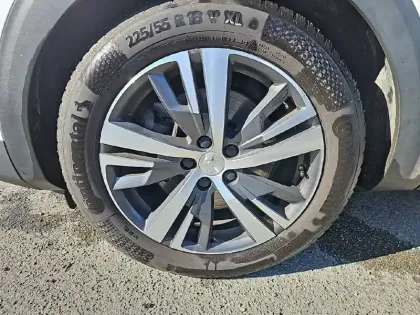 Photo 12 Peugeot 3008  Hybrid 225 e-EAT8