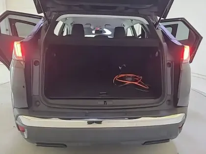 Photo 29 Peugeot 3008  Hybrid 225 e-EAT8