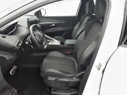 Photo 10 Peugeot 3008  Puretech 130ch S&S EAT8