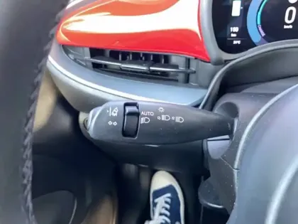 Photo 6 Fiat 500  e 95 ch