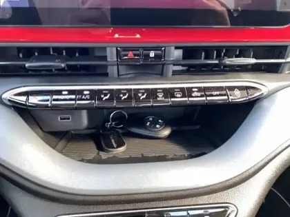 Photo 8 Fiat 500  e 95 ch